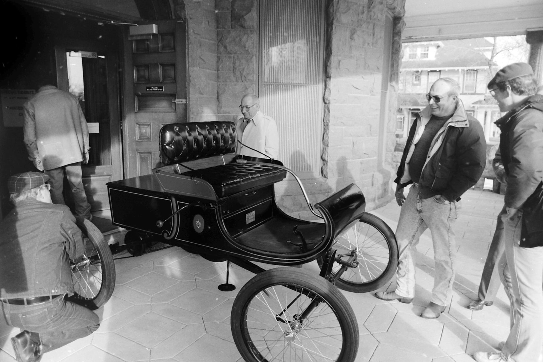 1901 Oldsmobile at Museum, 1993